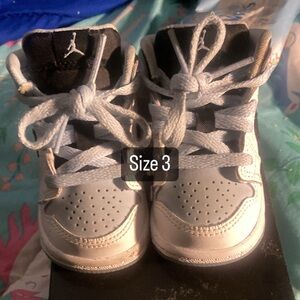 Infant shoes